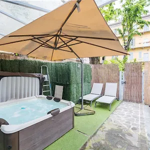  Apartament Oasi Di Relax Spa A 10 Min Dal Duomo Włochy